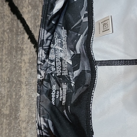 REEBOK LOGO LEGGINGS - Picture 4 of 9